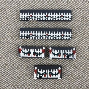 Cat's Meow Duel 5 Reversible Fencing Gate Holiday & Plain Sides Shelf Sitter